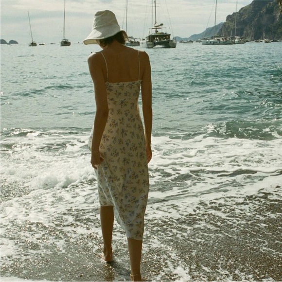 Doen Sandia Dress in Bleu Frolicking Floral - Picture 2 of 4